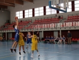 Zdjęcie - Wygrywany mecz koszykówki z CSM KUŹNIA Stalowa Wola