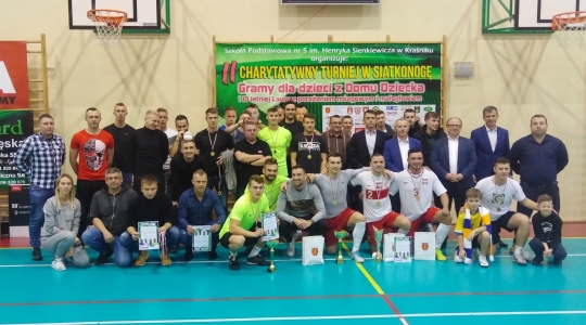 Zdjęcie 1 - Charytatywny Turniej w Siatkonogę 2019