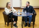 Zdjęcie 9 - Spotkanie z Marcinem Zarzecznym i Anną Mrozowską, aktorami „Supernovej”