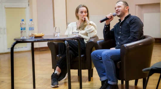 Zdjęcie 13 - Spotkanie z Marcinem Zarzecznym i Anną Mrozowską, aktorami „Supernovej”