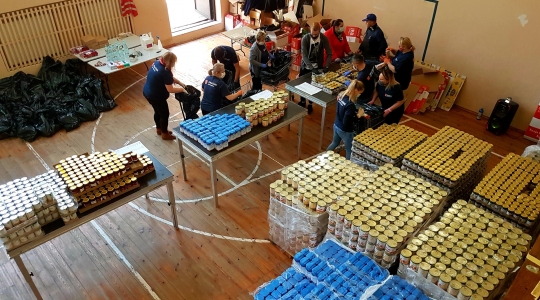 Zdjęcie 12 - Pomoc żywnościowa dla kraśniczan