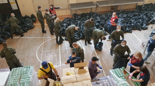 Zdjęcie 31 - Pomoc żywnościowa dla kraśniczan