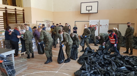 Zdjęcie 36 - Pomoc żywnościowa dla kraśniczan