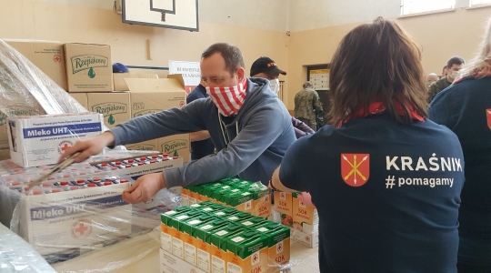 Zdjęcie 37 - Pomoc żywnościowa dla kraśniczan