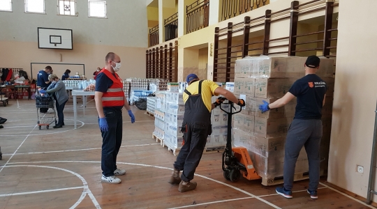Zdjęcie 52 - Pomoc żywnościowa dla kraśniczan
