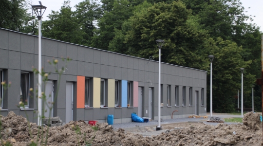 Zdjęcie 6 - Modernizacja stadionu przy ul. Oboźnej w Kraśniku poprzez budowę budynku zaplecza sanitarno-szatniowego oraz magazynowego