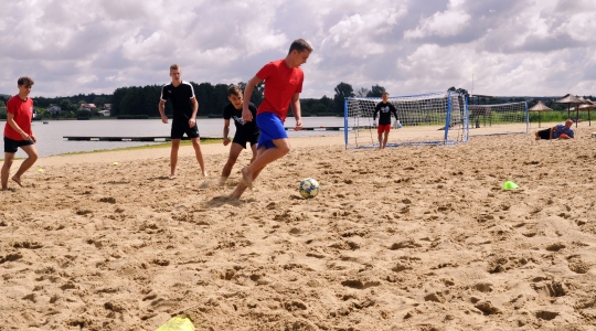Zdjęcie 14 - Mistrzostwa Kraśnika w Plażowej Piłce Nożnej