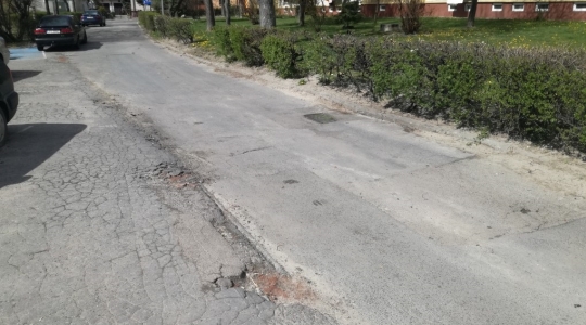 Zdjęcie 4 - Modernizacja nawierzchni drogi dojazdowej na Osiedlu Koszary