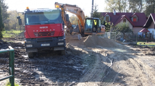 Zdjęcie 7 - Budowa drogi gminnej nr 108402L - łącznik ul. Suchyńska i Jagiellońska