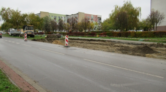 Zdjęcie 3 - Budowa nowych miejsc parkingowych i odcinka chodnika przy ul.Wyszyńskiego