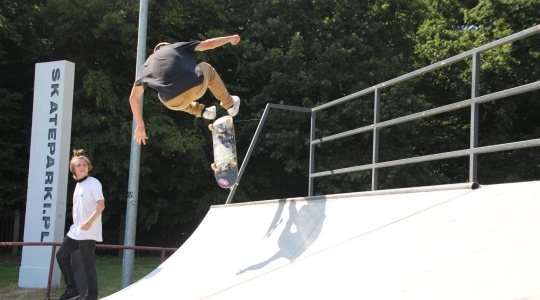Zdjęcie 1 - Best Trick Contest - zawody skate