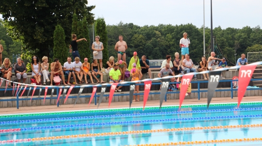 Zdjęcie 11 - Zawody w Pływaniu Rodzinnym zakończyły sezon pływacki w Kraśniku