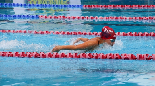 Zdjęcie 16 - Zawody w Pływaniu Rodzinnym zakończyły sezon pływacki w Kraśniku