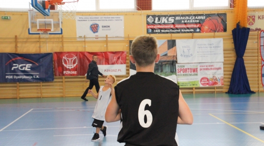 Zdjęcie 16 - Mecz Międzypokoleniowy
