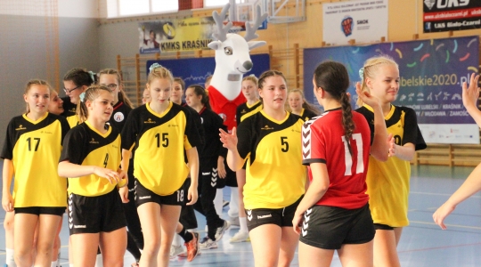 Zdjęcie 10 - Finał rozgrywek piłki ręcznej kobiet - OOM Lubelskie 2020