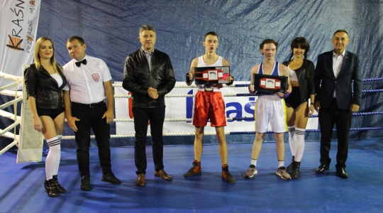 Zdjęcie 15 - Mecz Bokserski "Boks Przeciw Uzależnieniom"