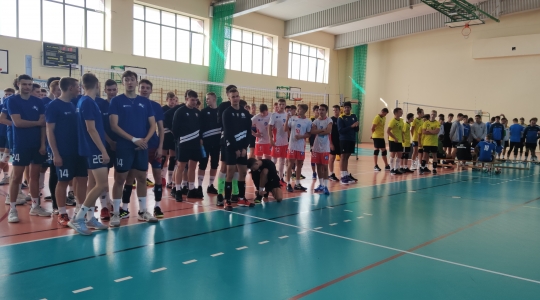 Zdjęcie 2 - XI Ogólnopolski Młodzieżowy Turniej piłki siatkowej w Kraśniku