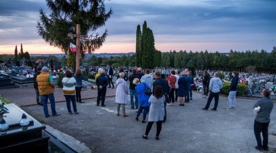 Zdjęcie 37 - Spacer po cmentarzu parafialnym