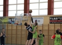 Zdjęcie 2 - U-15 UKS BIAŁO-CZARNI KRAŚNIK & UKS III LO 2 ZAMOŚĆ