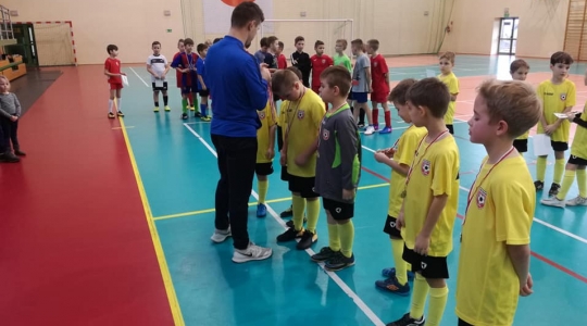 Zdjęcie 4 - Piłkarskie Ferie 2019 w PSP 5