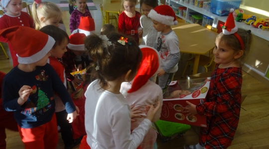 Zdjęcie 41 - Mikołajki w Przedszkolach Miejskich