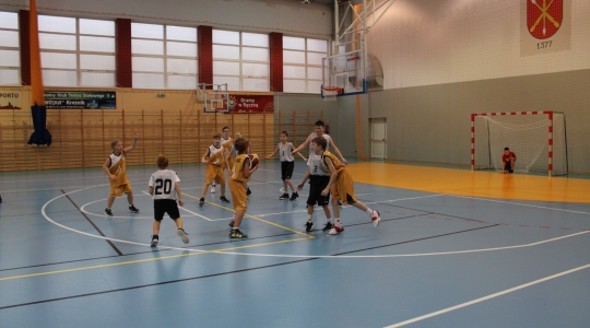 Zdjęcie 3 - Wygrana UKS Biało-Czarnych Kraśnik w turnieju U-12