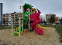 Zdjęcie 6 - Nowy zestaw zabawowy na placu zabaw przy ul. Chopina