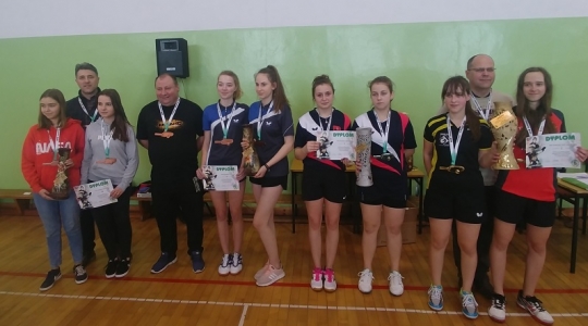 Zdjęcie 3 - Drużynowe Mistrzostwa Województwa Juniorów oraz Indywidualne Mistrzostwa Województwa w tenisie stołowym