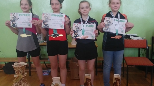 Zdjęcie 4 - Drużynowe Mistrzostwa Województwa Juniorów oraz Indywidualne Mistrzostwa Województwa w tenisie stołowym
