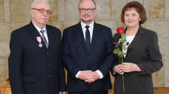 Zdjęcie 2 - Złote Gody czyli jubileusz 50-lecia pożycia małżeńskiego