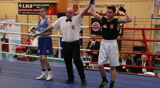 Zdjęcie 3 - Boks przeciw uzależnieniom - mecz bokserski Kraśnik - Radom