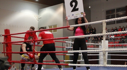 Zdjęcie 6 - Boks przeciw uzależnieniom - mecz bokserski Kraśnik - Radom