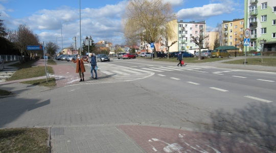 Zdjęcie 1 - Bezpieczne przejście – budowa solarnej sygnalizacji świetlnej na ul. Wyszyńskiego