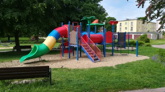 Zdjęcie 1 - Tworzenie i doposażenie placów zabaw oraz miejsc rekreacji do prowadzenia zajęć sportowo-zabawowych dla dzieci i młodzieży II
