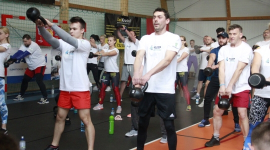 Zdjęcie 1 - Milion swingów dla autyzmu - także w Kraśniku