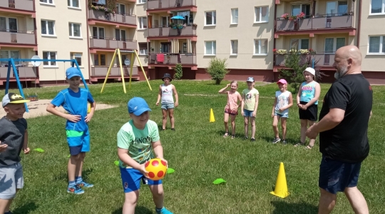 Zdjęcie 1 - Zajęcia wakacyjne dla najmłodszych