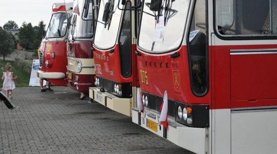 Zdjęcie 3 - Parada Klasyków i piknik z okazji 45-lecia MPK