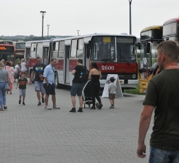 Zdjęcie - Parada Klasyków i piknik z okazji 45-lecia MPK