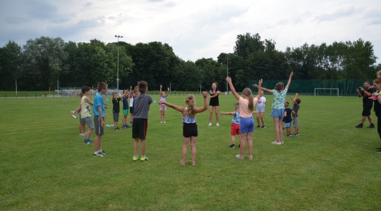 Zdjęcie 22 - Sportowy Piknik Rodzinny