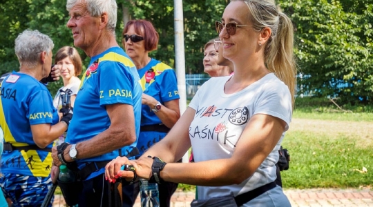 Zdjęcie 6 - I Kraśnicki Rajd Nordic Walking