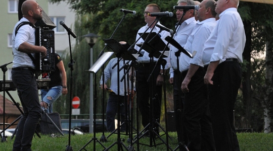 Zdjęcie 17 - Śpiewający Piknik z Jubilatem