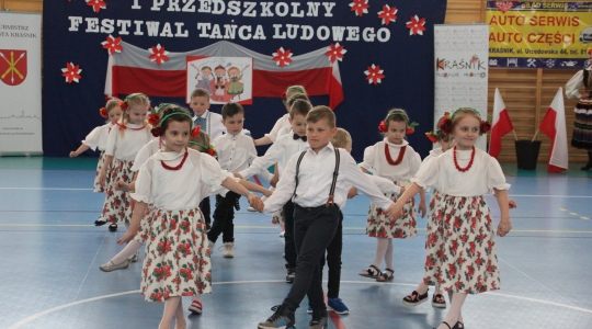 Zdjęcie 5 - I Przedszkolny Festiwal Tańca Ludowego