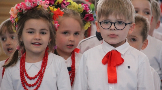 Zdjęcie 15 - I Przedszkolny Festiwal Tańca Ludowego