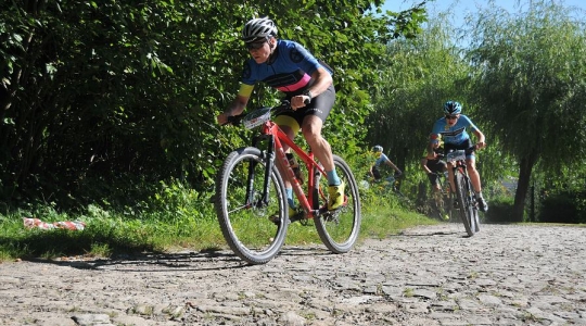 Zdjęcie 2 - VIII Ogólnopolski Maraton ATOL BIKE MTB o Puchar Ministra Sportu i Nagrody Burmistrza Kraśnik