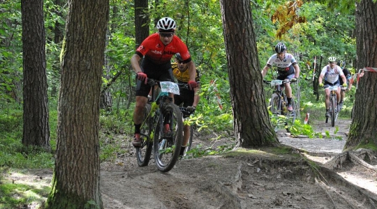 Zdjęcie 16 - VIII Ogólnopolski Maraton ATOL BIKE MTB o Puchar Ministra Sportu i Nagrody Burmistrza Kraśnik