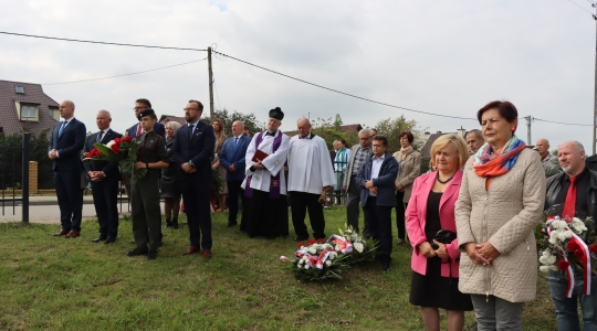 Zdjęcie 9 - Odsłonięcie tablic na cmentarzu przy ul. Lipowej