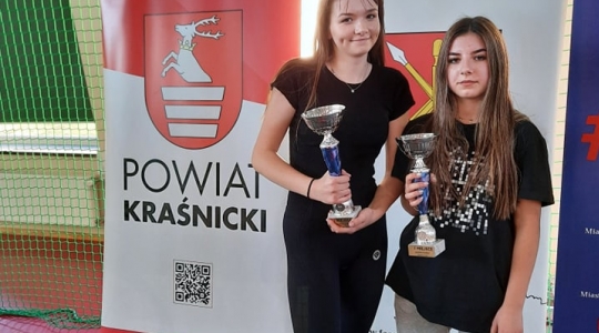 Zdjęcie 12 - Badmintomania 2021
