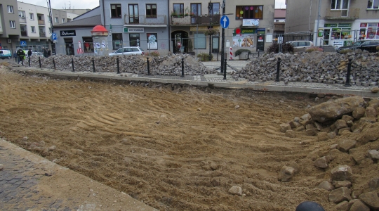 Zdjęcie 5 - Remont drogi zlokalizowanej na terenie Placu Wolności (Rynek w Kraśniku)