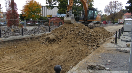 Zdjęcie 7 - Remont drogi zlokalizowanej na terenie Placu Wolności (Rynek w Kraśniku)