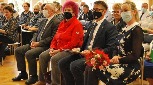 Zdjęcie 2 - Droga do świętości - spotkanie poświęcone św. Janowi Pawłowi II